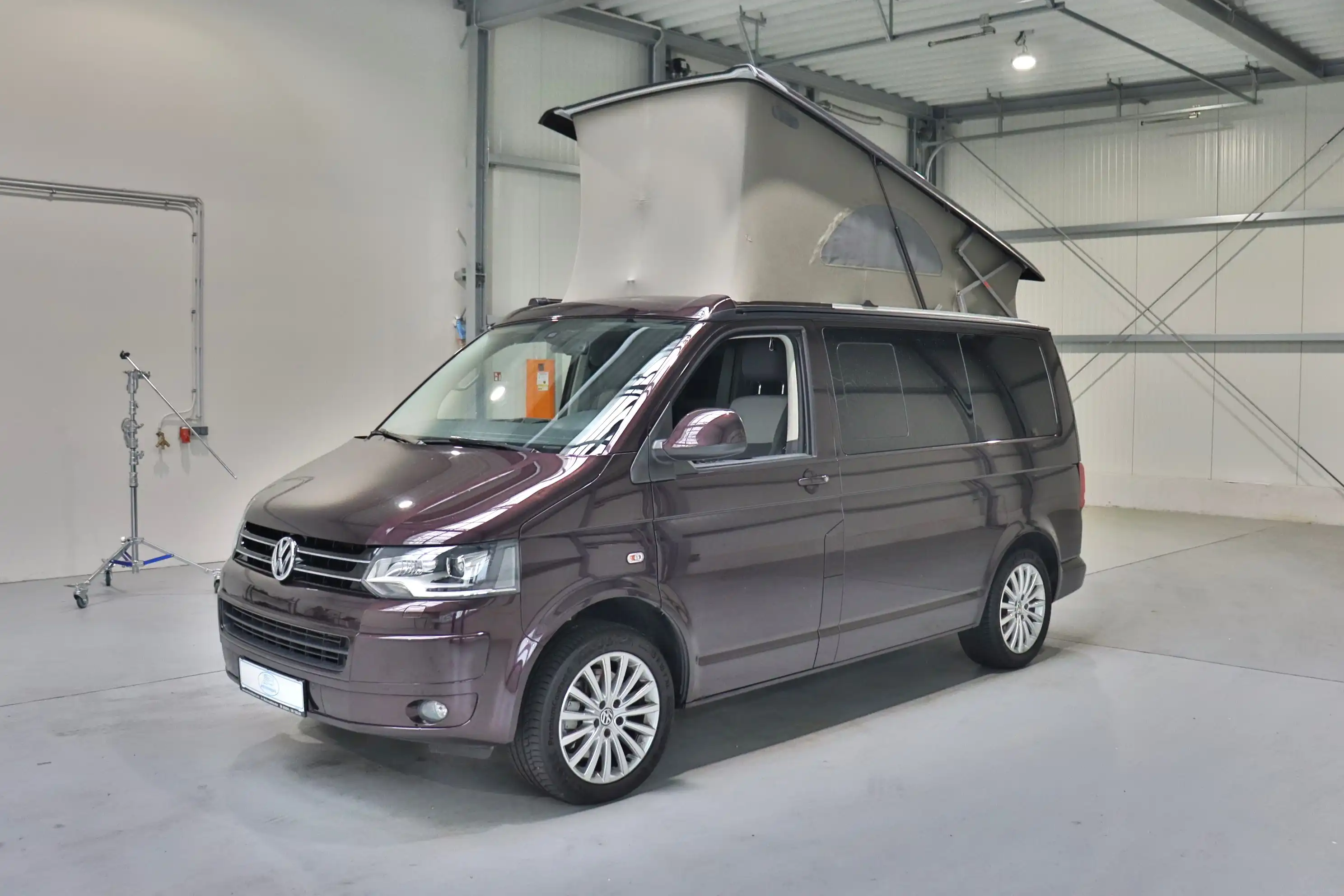 VOLKSWAGEN Westfalia California - Ansicht 2